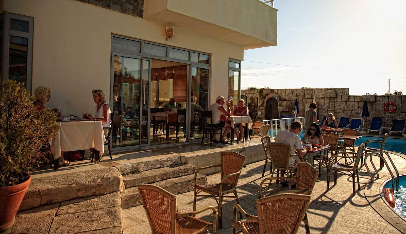 La Vita's Hotel 3*