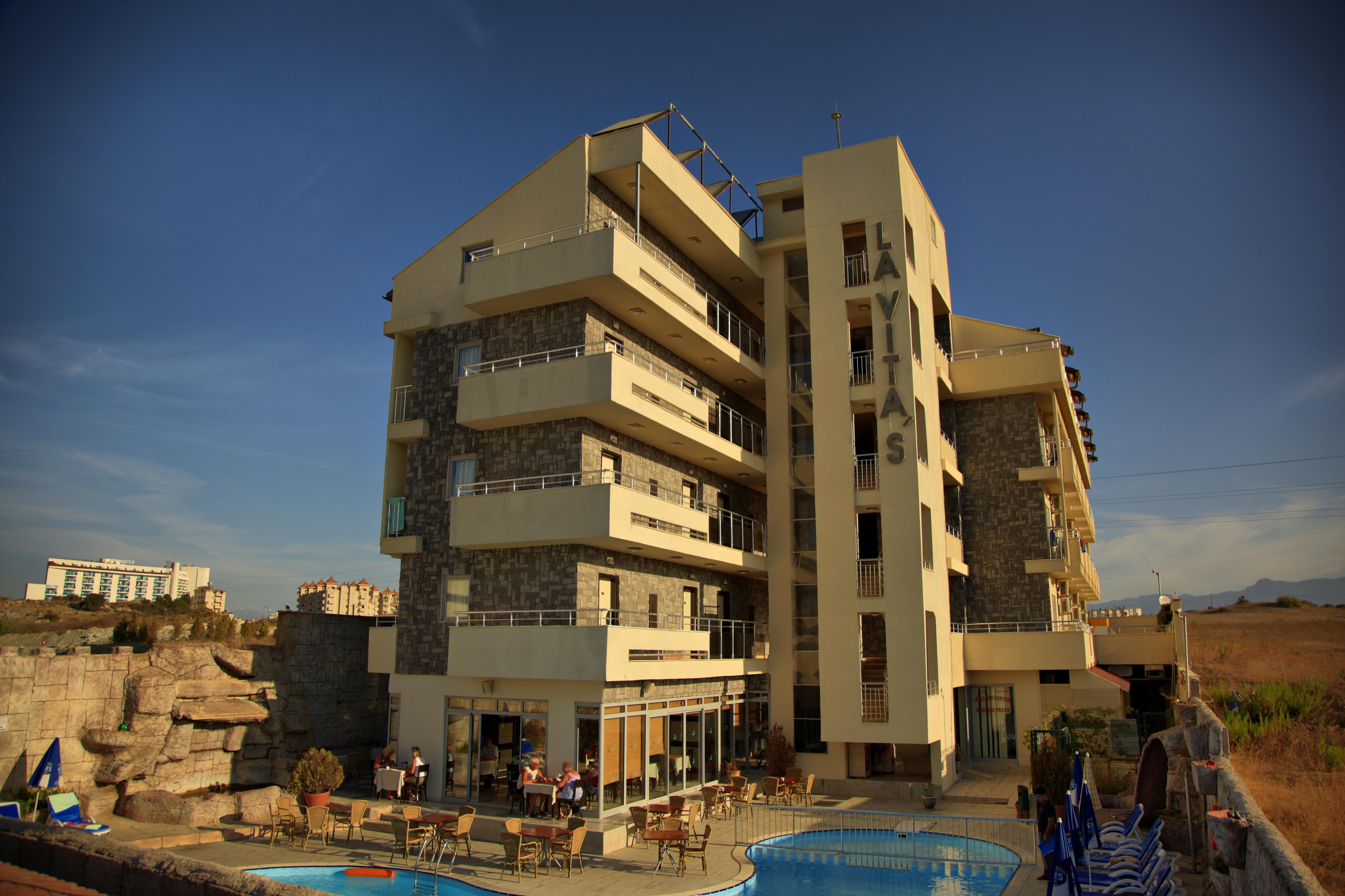 La Vita's Hotel 3*