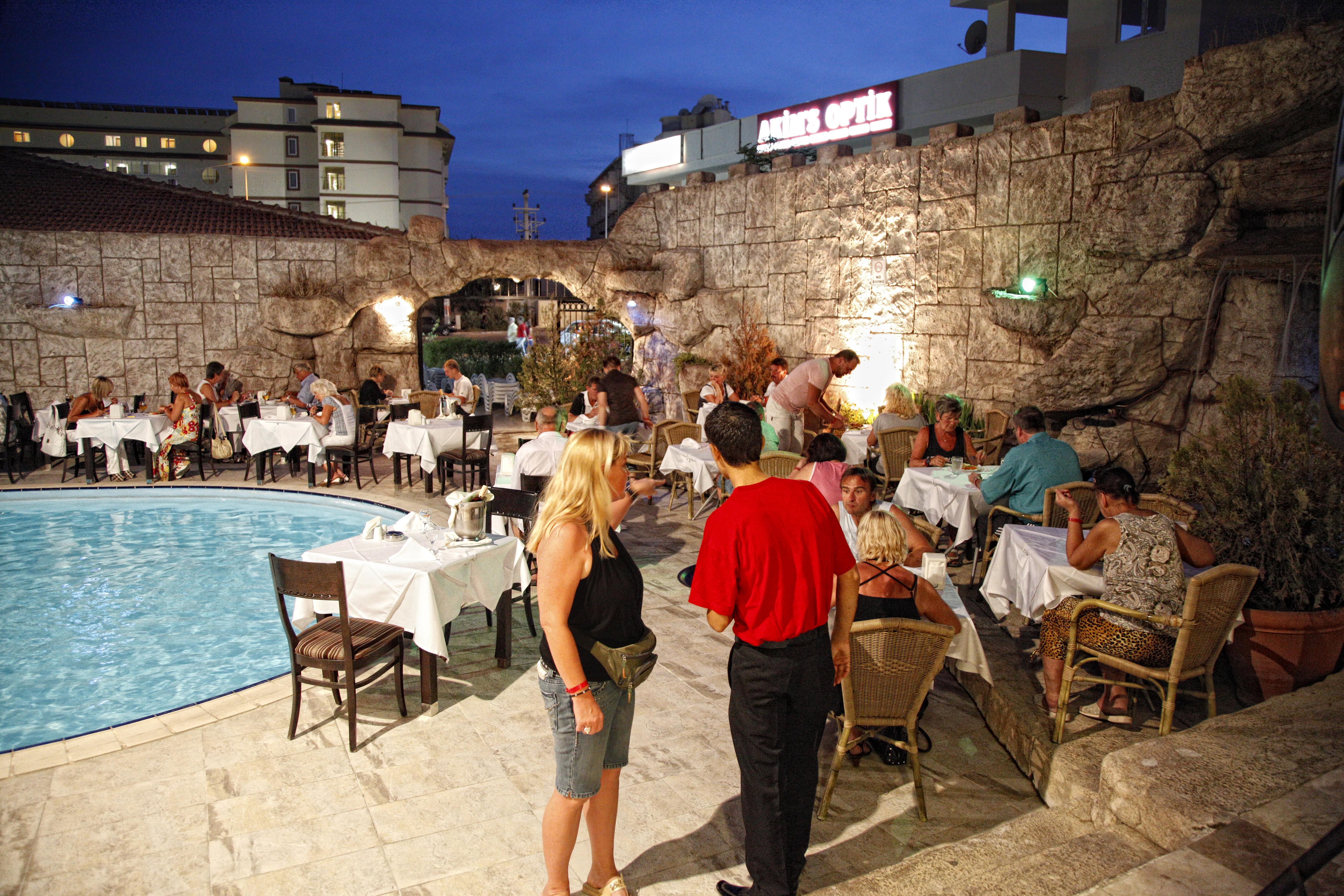La Vita's Hotel 3*